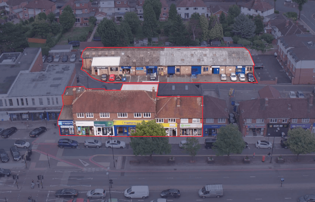 MRE acquires retail parade